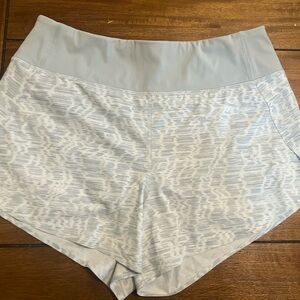 Athleta Women's Running Athletic Shorts Printed Gray Size Small EUC
